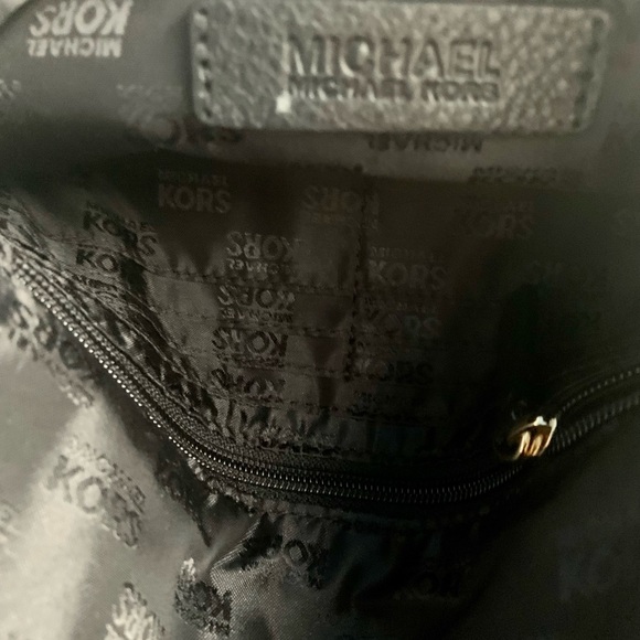 Michael Kors Black Handbag Purse with Gold Chain Strap - Picture 7 of 7